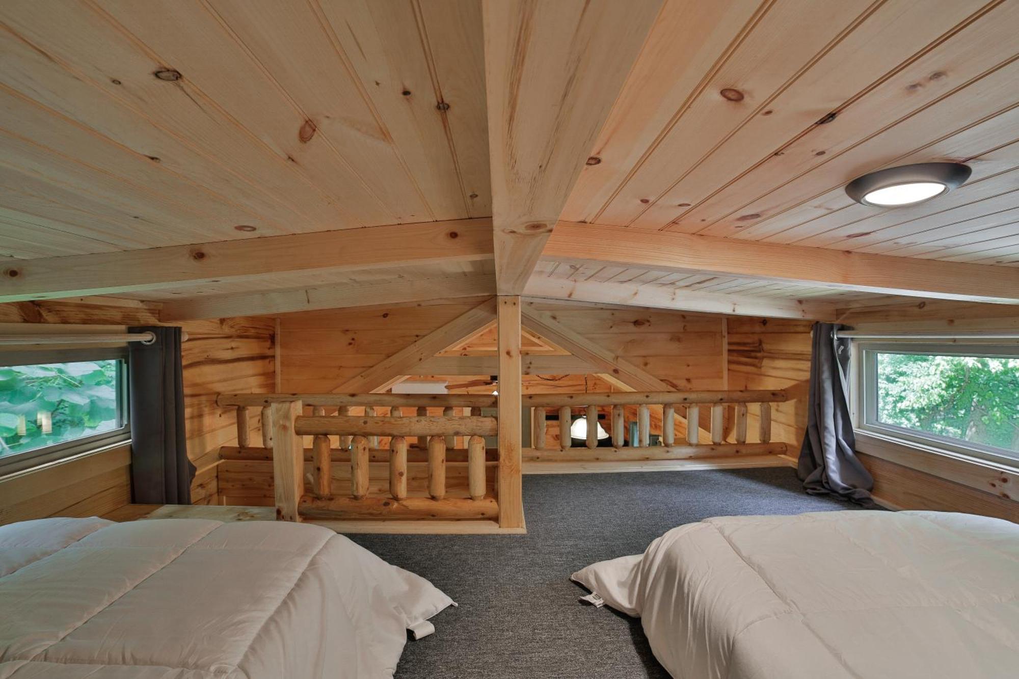 שאטאנוגה Ryon Tiny Home Cabin City-Side Rustic Retreat מראה חיצוני תמונה
