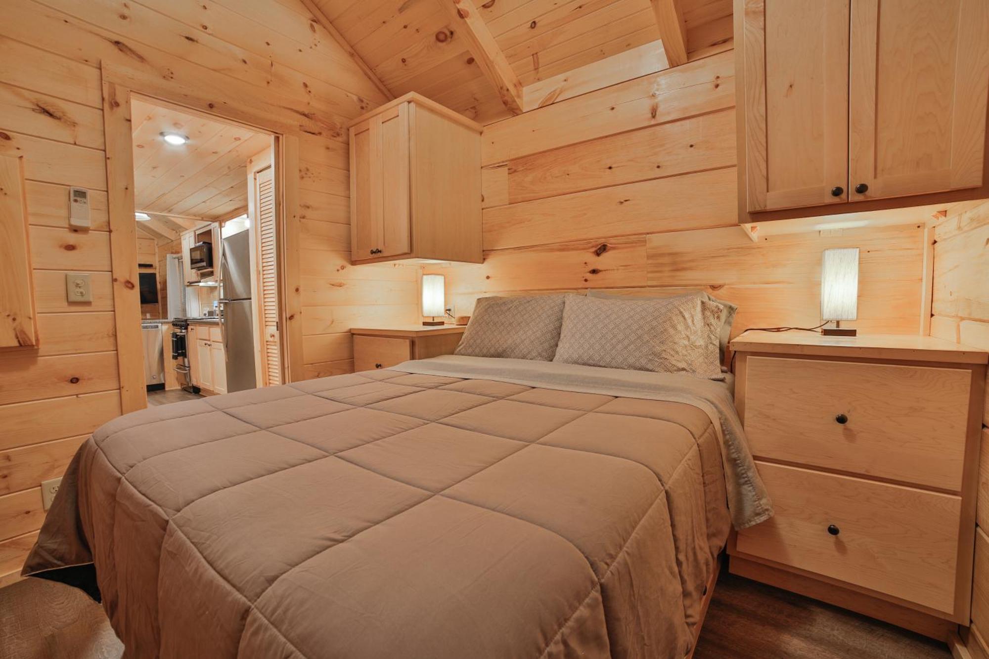 שאטאנוגה Ryon Tiny Home Cabin City-Side Rustic Retreat מראה חיצוני תמונה